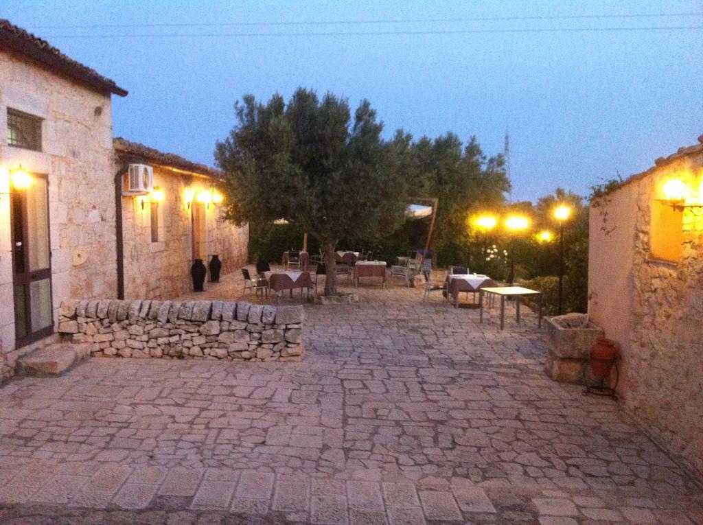 Agriturismo Al Casale Donnafugata Εξωτερικό φωτογραφία
