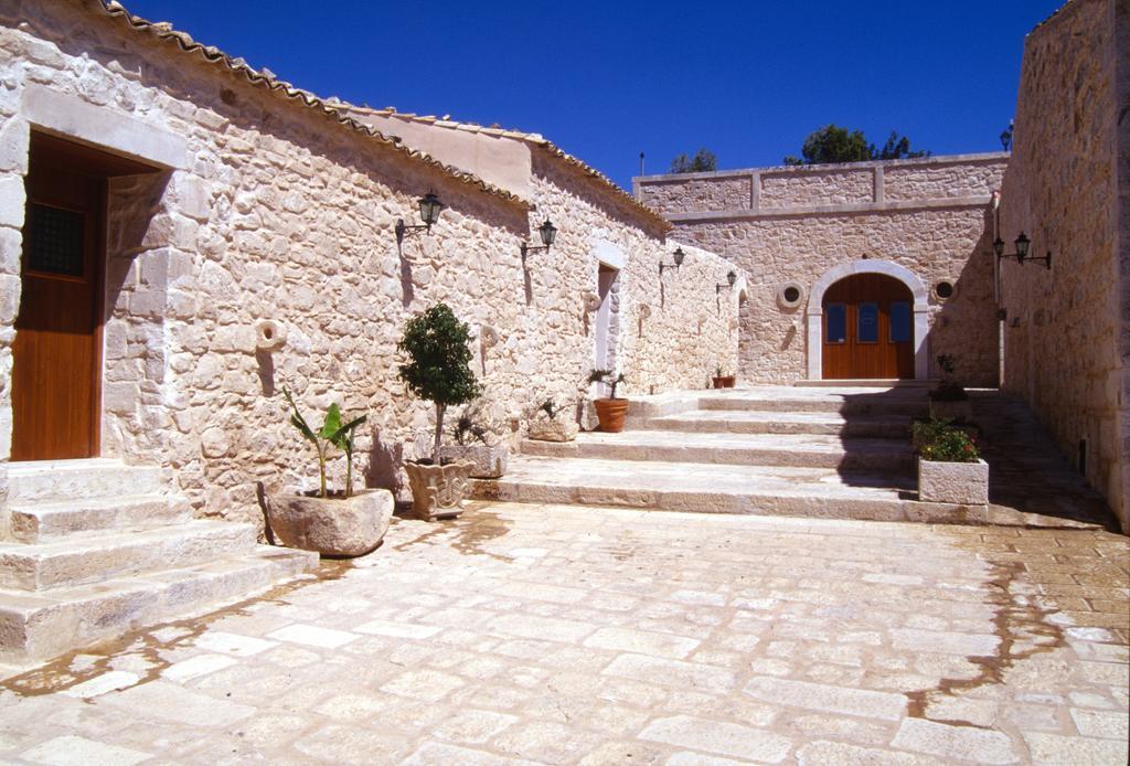 Agriturismo Al Casale Donnafugata Εξωτερικό φωτογραφία