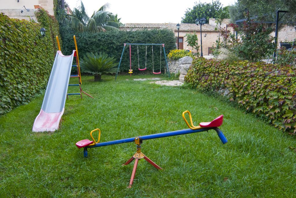 Agriturismo Al Casale Donnafugata Εξωτερικό φωτογραφία